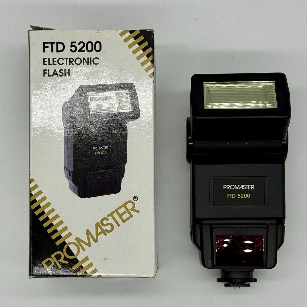 ProMaster FTD 5200 Camera Flash No Module See Note Shoe Mount